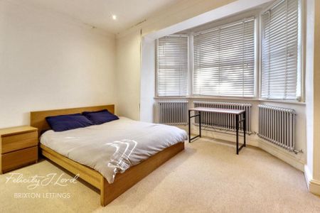 3 bedroom flat to rent - Photo 4