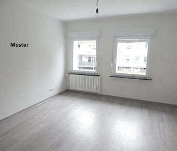 gemütliche 2-Zimmer-Wohnung in zentraler Lage mit Balkon - Foto 2