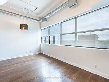 Clock Tower Lofts , #1004 - Photo 3