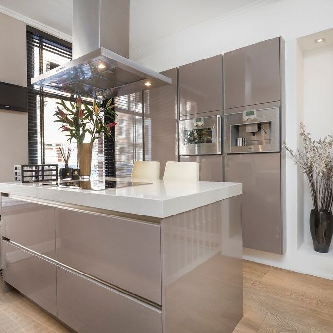 Te huur: Appartement Johannes Verhulststraat 39 H in Amsterdam - Photo 1