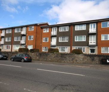 2 Bedroom Flat - Photo 1