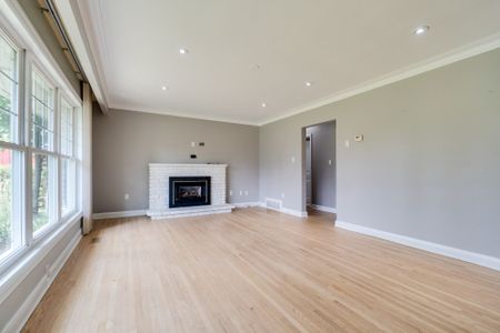 For Lease - 7079 Second Line, Mississauga, Ontario - Photo 5