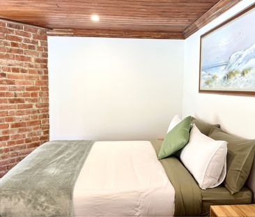 Beautiful Self Contained Studio - Photo 6