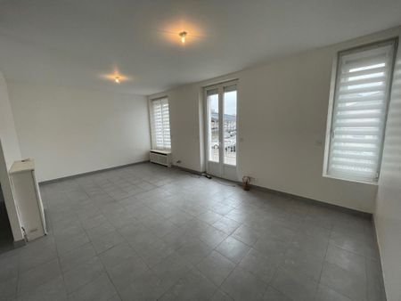 Location Appartement 3 pièces 76m² COULOMMIERS 77120 - Photo 2