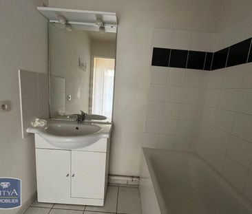 Location Appartement 2 pièces 47m² ALENCON 61000 - Photo 6