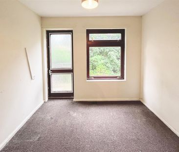 Willow Glen, St Leonards, TN37 7BY - Photo 2