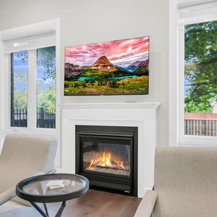 For Lease - 185 Burloak Drive, Oakville, Ontario - Photo 1