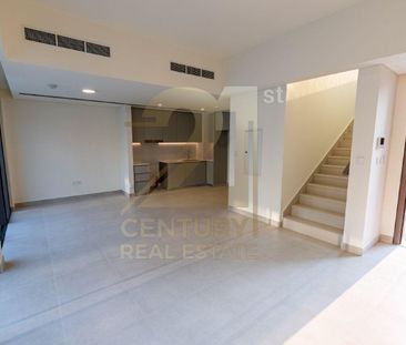 VACANT | UNFURNISHED | READY TO MOVE-IN - Photo 2