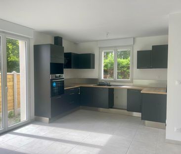 Location Maison 6 pièces 124m² NOTRE DAME DES LANDES 44130 - Photo 5