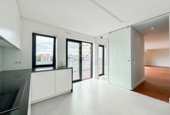 Apartamento T4 em Porto
