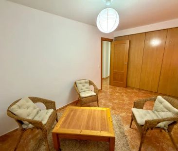 Piso de alquiler en Carrer del Litògraf Pascual I Abad, 12, L'Hort ... - Photo 4