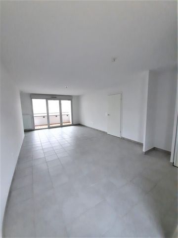 Location Appartement 3 pièces 62m² BISCARROSSE 40600 - Photo 2