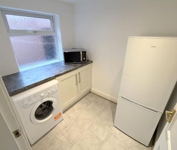 49 Richardson Street, BT68DX, Belfast - Photo 5