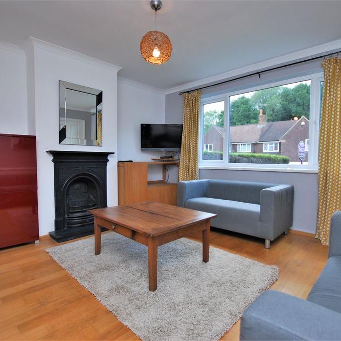 4 bedroom semi-detached house to rent - Photo 1