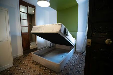 Carrer de l'Almudí, Valencia, Valencian Community 46003 - Foto 2