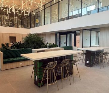 For Lease - 3079 Trafalgar Road Unit# 305, Oakville, Ontario - Photo 2