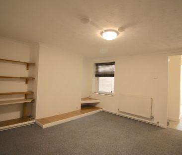 1 bed flat to rent in Regents Park, Heavitree - Photo 3