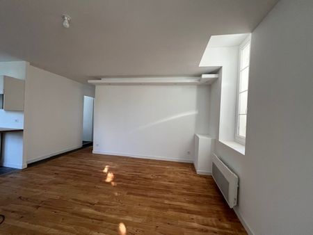 Location appartement 3 pièces, 85.00m², Clairac - Photo 2