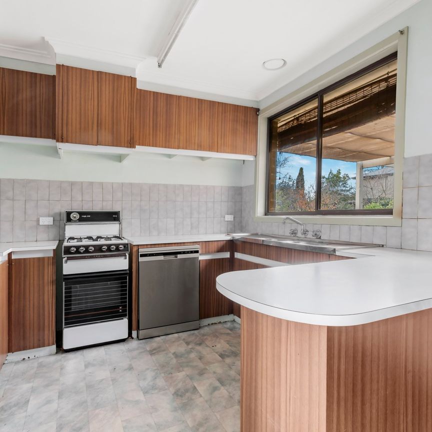 142 Hull Road, Croydon - Photo 1