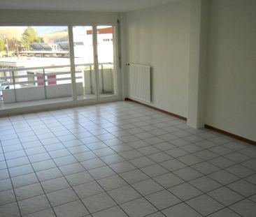 Spacieux appartement de 4,5 pièces avec balcon et ascenseur - Photo 4