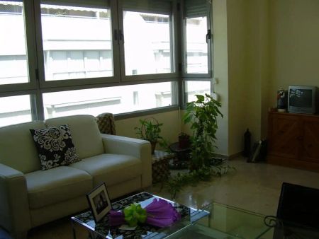 Valencia - Photo 4