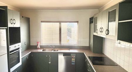 The Future is Bright! - Photo 2