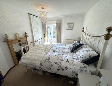 3 Bedroom Detached Available Arranging tenancy - Photo 3