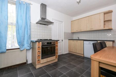 3 bedroom house to rent - Photo 2