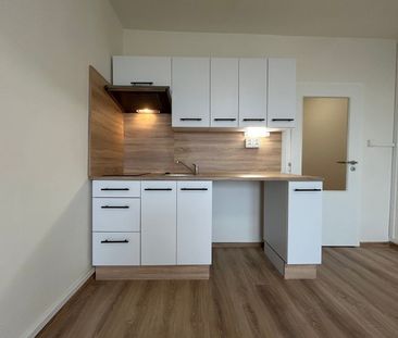 Pronájem bytu 1+kk • 27 m² bez realitkyOkružní, Orlová - Horní Luty... - Photo 2