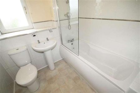 Millhall Court, Airdire, Plains, ML6 - Photo 5