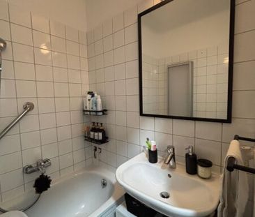 Wohlfühlen leicht gemacht - Gepflegte 2-Zimmer-Wohnung mit durchdac... - Photo 3