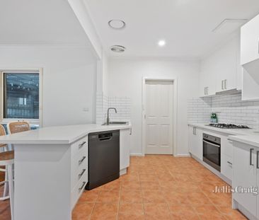 6 Dalmor Avenue, Mitcham - Photo 3