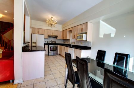 For Lease - 10 Whistler Court, Markham, Ontario - Photo 4