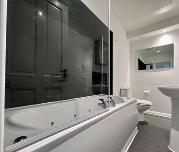 Amble Grove, Newcastle Upon Tyne, NE2 - Photo 4