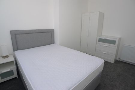 Property to let in St Andrews - Photo 4