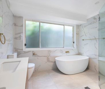 Renovated Family Home In Peaceful Pocket - Photo 5