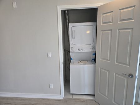 For Lease - 15 James Finlay Way Unit# 812, Toronto, Ontario - Photo 3