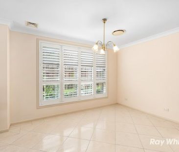 Family Dream Home in Prime School Catchment! - Photo 1