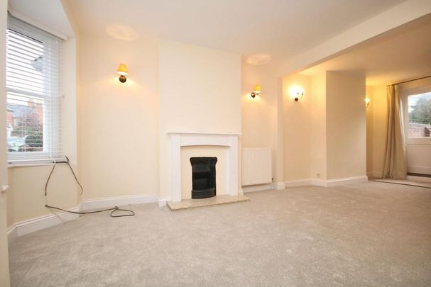 2 bedroom terraced house to rent - Photo 1