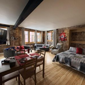 Loft entièrement meublé à louer Vieux-Québec juillet 2026 - Photo 2