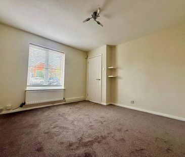 2 bedroom semi-detached house to rent - Photo 6