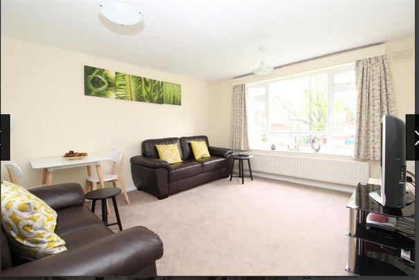 2 Bed Flat, Elmwood Court, CV1 - Photo 1