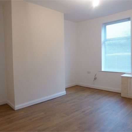 Howard Street - Photo 1