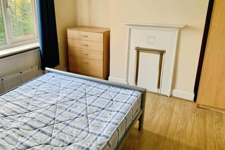 1 bedroom semi-detached house to rent - Photo 4