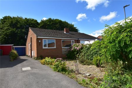 Ash Tree Close Bedale - Photo 3