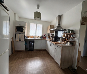 Location Maison 4 pièces 91m² POITIERS 86000 - Photo 4