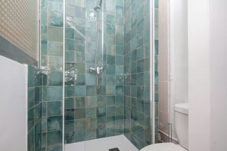 Carrer de la Miraculosa, Valencia, Valencian Community 46009 - Photo 3