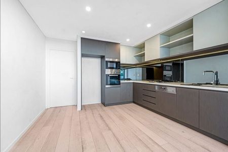 Dual Facing Two-Bedroom Penthouse | Stylish Living in Vibrant Newtown - Photo 4