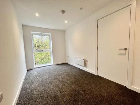 2 bedroom apartment to rent - Photo 3