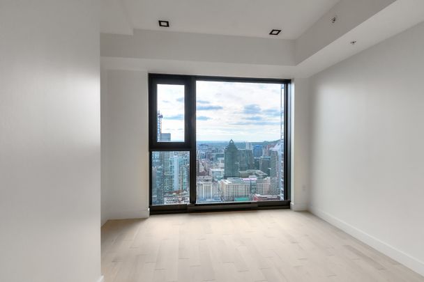 Condo for rent, Montréal (Ville-Marie) - Photo 1